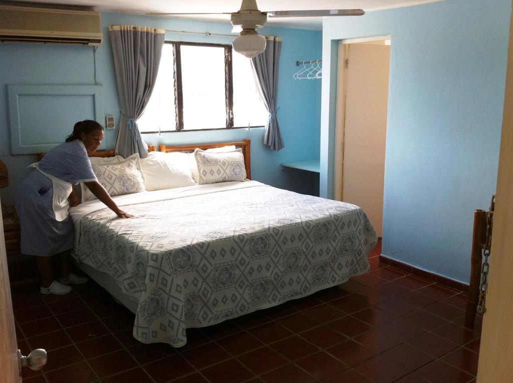 Hotel Caribe Barahona Екстериор снимка