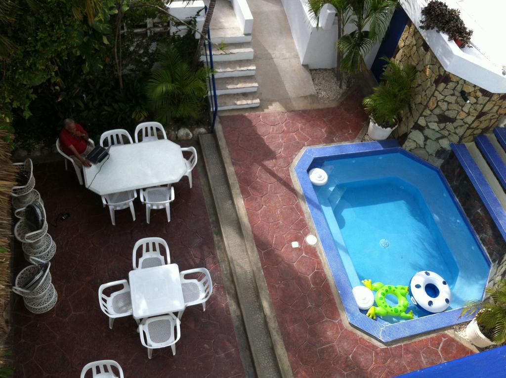 Hotel Caribe Barahona Екстериор снимка