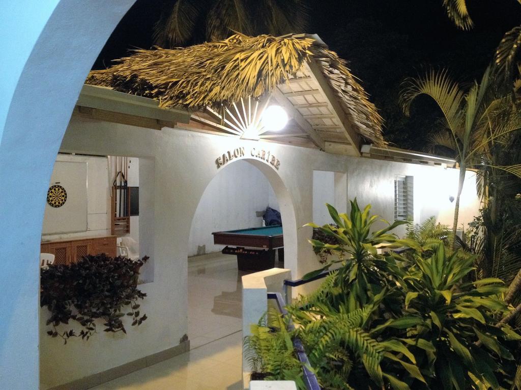 Hotel Caribe Barahona Екстериор снимка