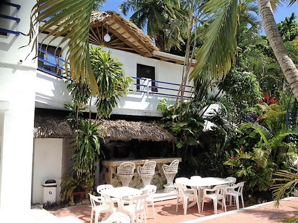 Hotel Caribe Barahona Екстериор снимка