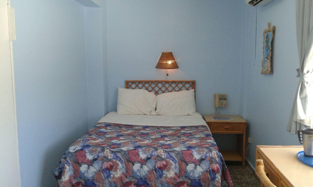 Hotel Caribe Barahona Екстериор снимка