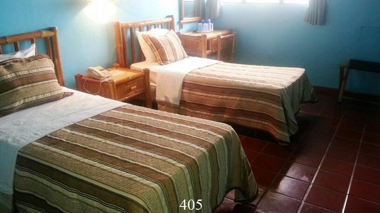 Hotel Caribe Barahona Екстериор снимка