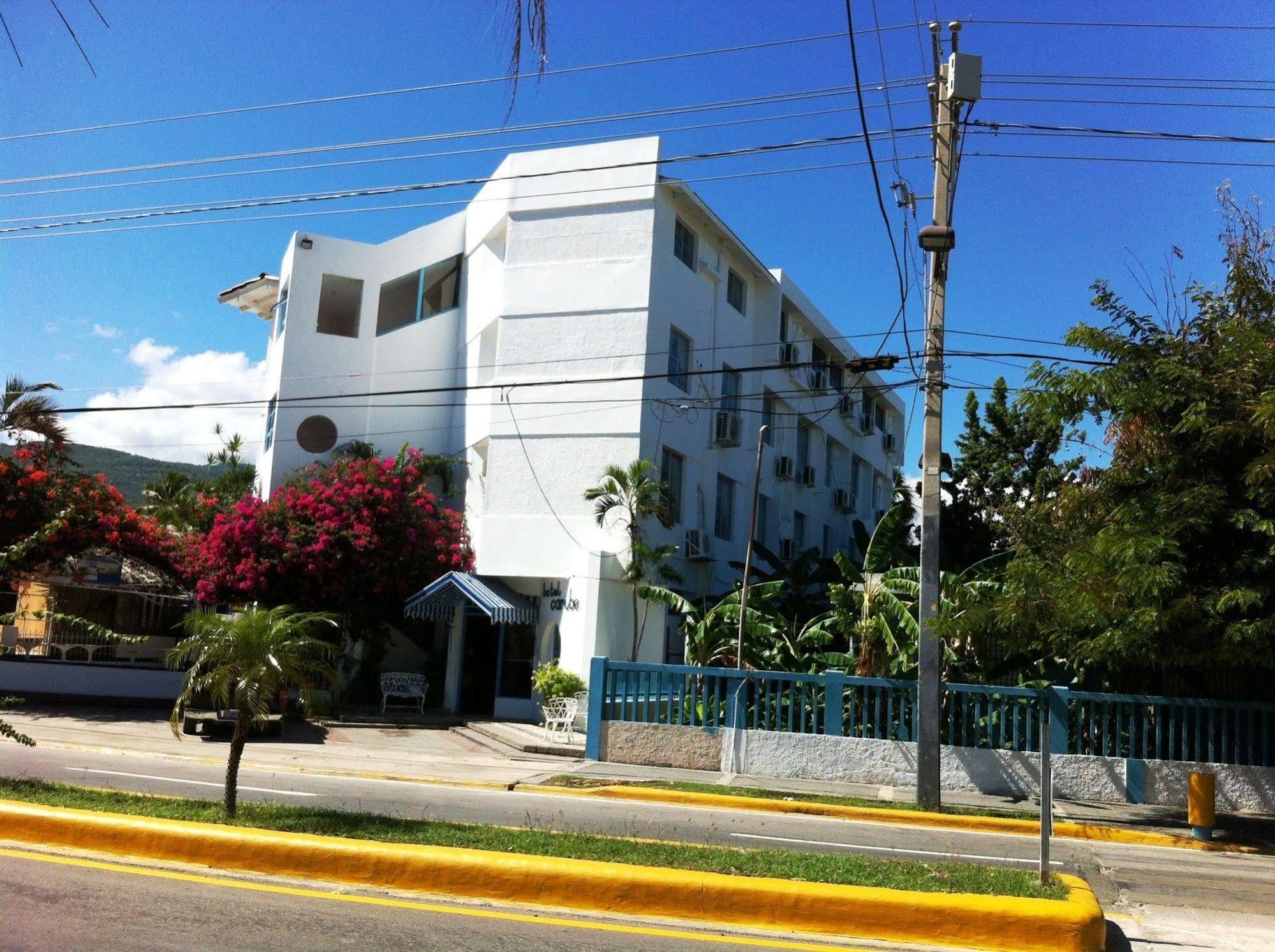 Hotel Caribe Barahona Екстериор снимка