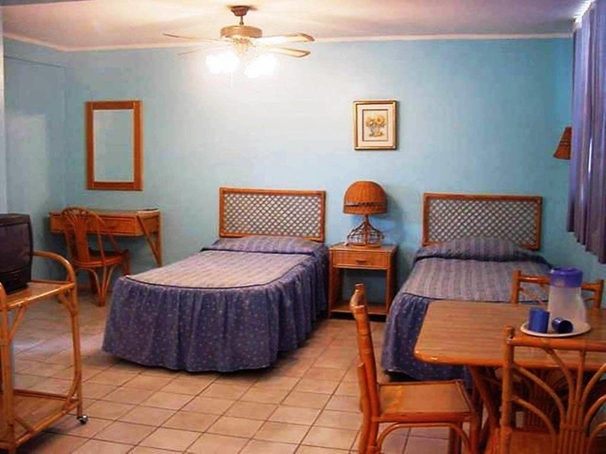 Hotel Caribe Barahona Екстериор снимка